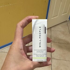 W3ll People Plant Powderfoliant Exfoliating Powder - Cream